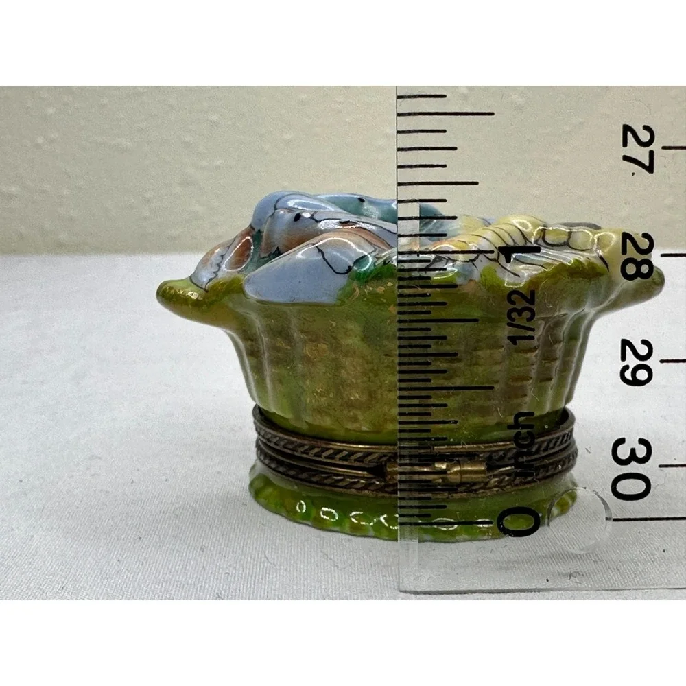 Chamart Under the Sea Limoges trinket box Seafood Feast Cornucopia France